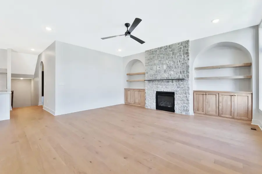 12369 E Woodspring Ct, Wichita, KS 67226 - Image #3