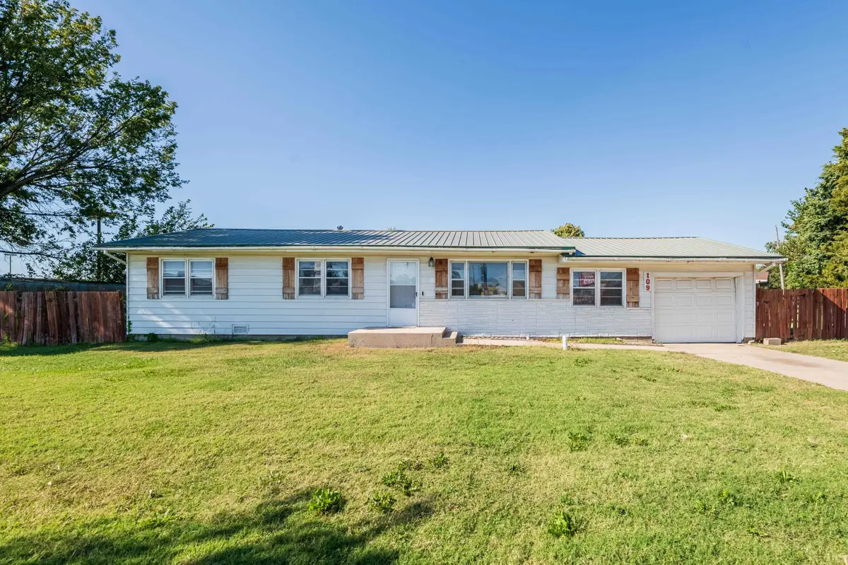 109 Eunice St, El Dorado, KS 67042 - Image #1