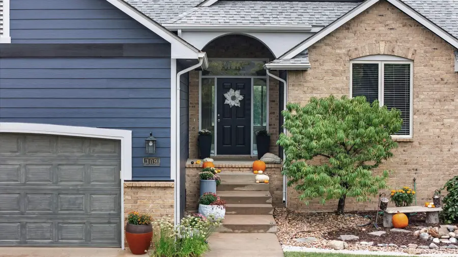 109 S Putter Dr, Andover, KS 67002 - Image #3