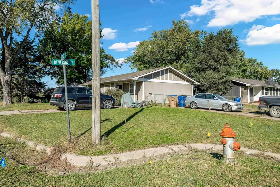 920 W Clyde St, Andover, KS 67002 - Image #3