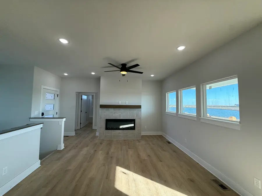 5488 N Toben Dr, Bel Aire, KS 67226 - #2