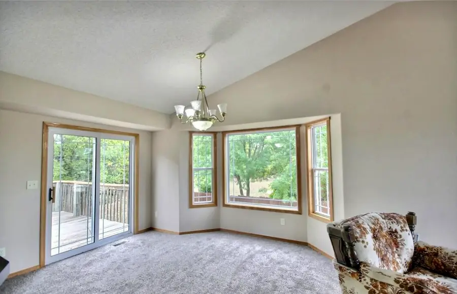 817 E Hedgewood, Andover, KS 67002 - Image #2