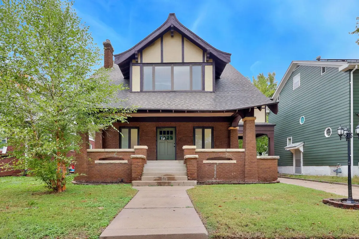 516 W Pine Ave, El Dorado, KS 67042 - Image #1