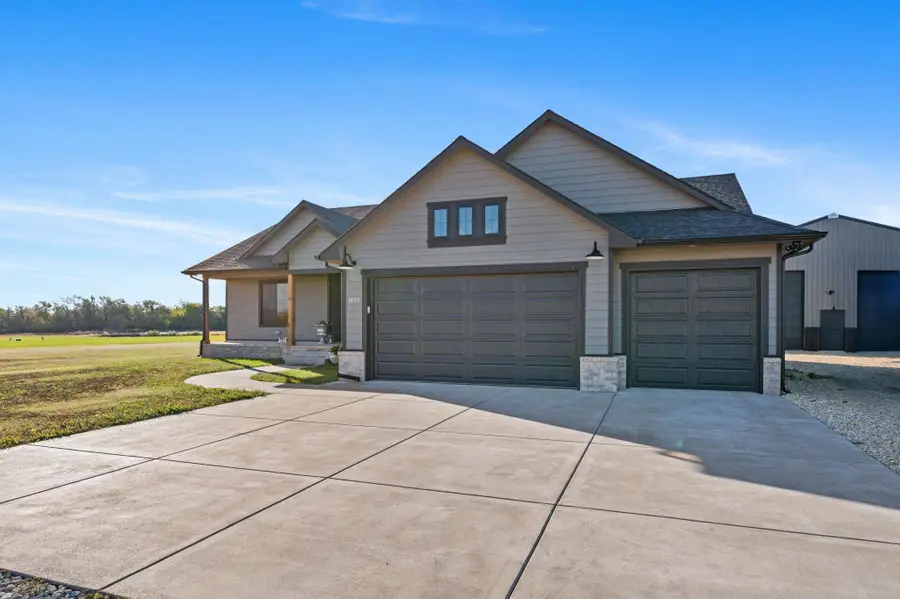 18311 W Highview Dr, Goddard, KS 67052 - Image #2