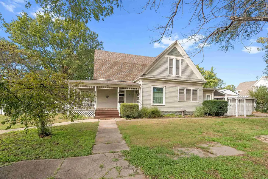 203 N Lee St, Clearwater, KS 67026 - Image #3