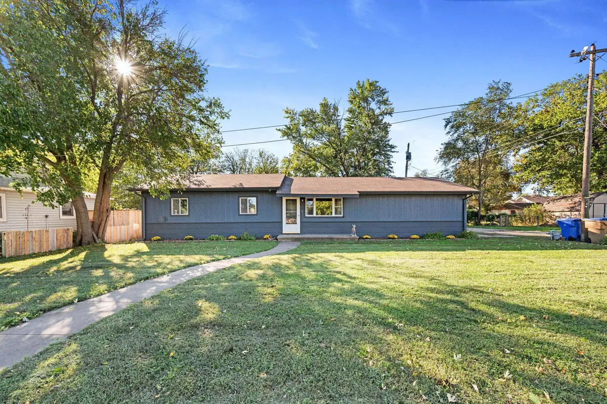 319 E 2nd Ave, Cheney, KS 67025 - Image #1
