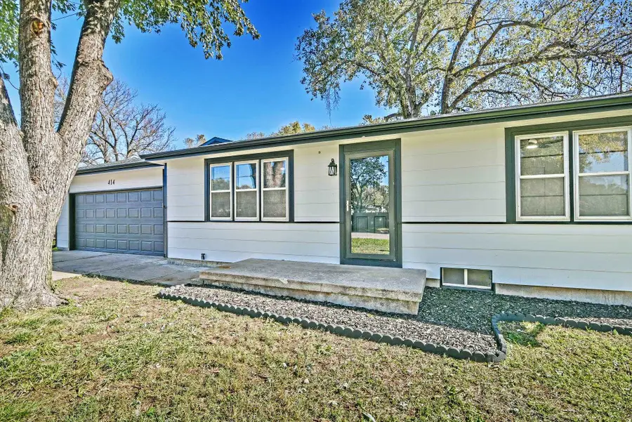 414 Rucker, Mulvane, KS 67110 - Image #2