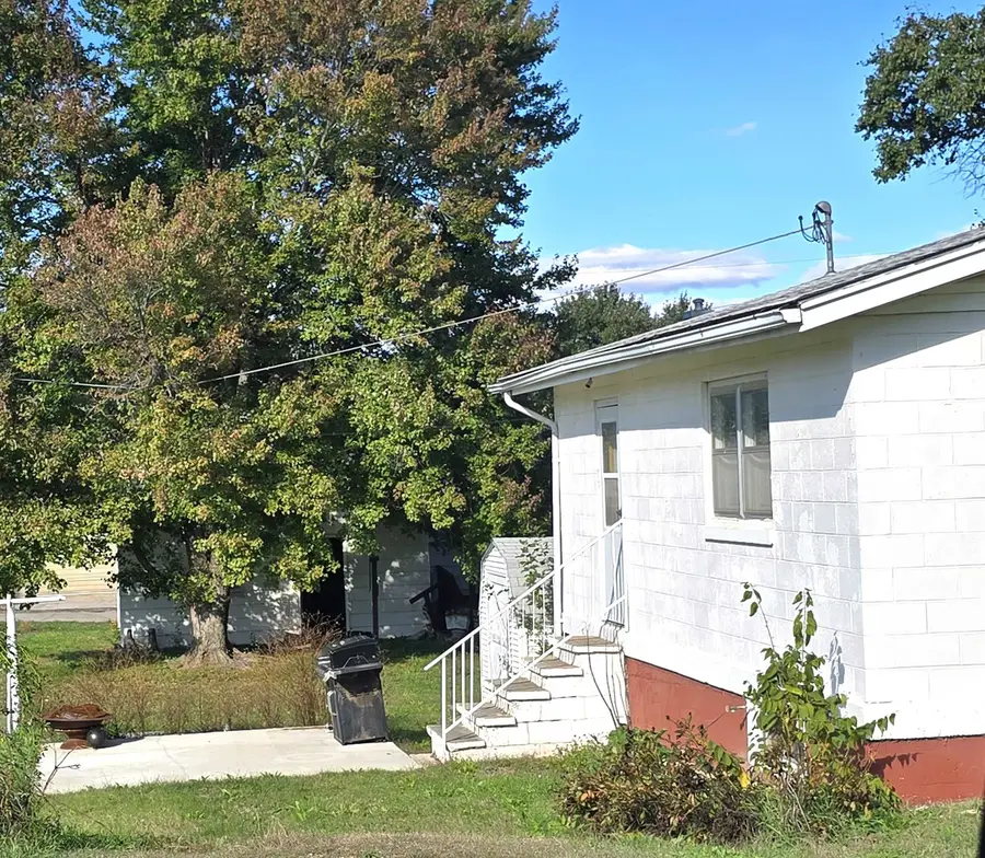 1324 Cedar St, Concordia, KS 66901 - Image #3