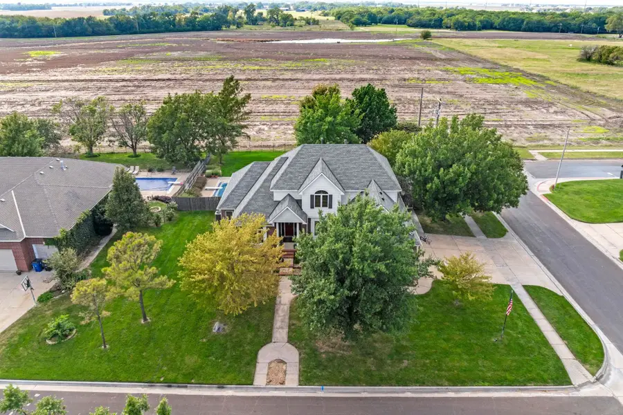 623 Homestead Ct, Colwich, KS 67030 - Image #2