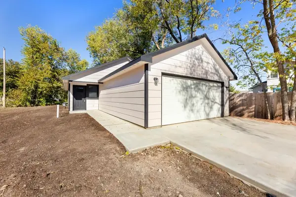 1016 W Clark Ave, El Dorado, KS 67042