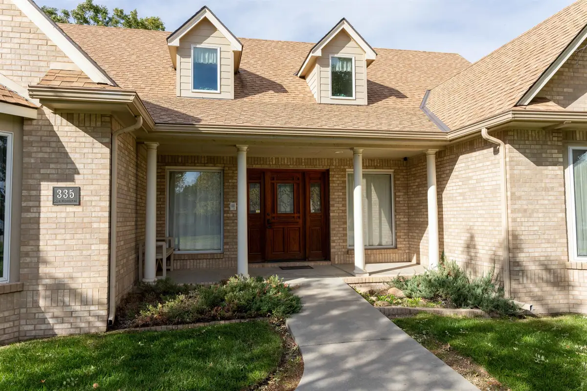 335 S Fairhaven Rd, Wichita, KS 67209 - Image #1