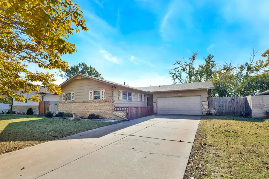1909 W Anita Ave, Wichita, KS 67217 - Image #2