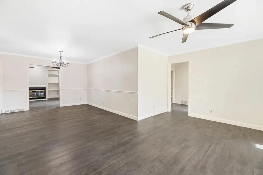 916 N Redbarn, Wichita, KS 67212 - Image #3