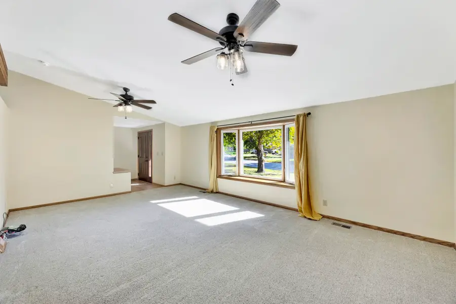 240 Warren, El Dorado, KS 67042 - Image #3