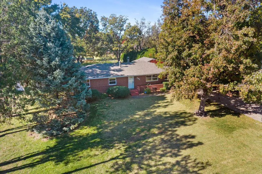 127 N Wolf St, Cheney, KS 67025 - Image #2