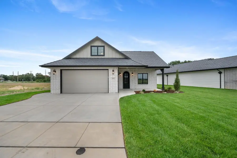 6134 Heibert Dr, Park City, KS 67219 - Image #2