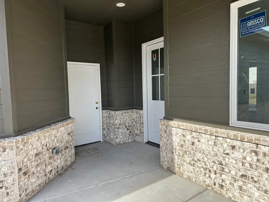 4434 N Sunny Ct, Wichita, KS 67205 - Image #2
