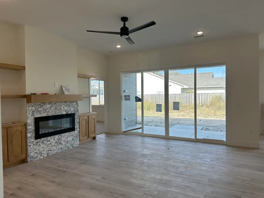 4434 N Sunny Ct, Wichita, KS 67205 - Image #3