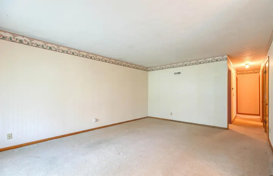 1924 Page Ave, Salina, KS 67401 - Image #3