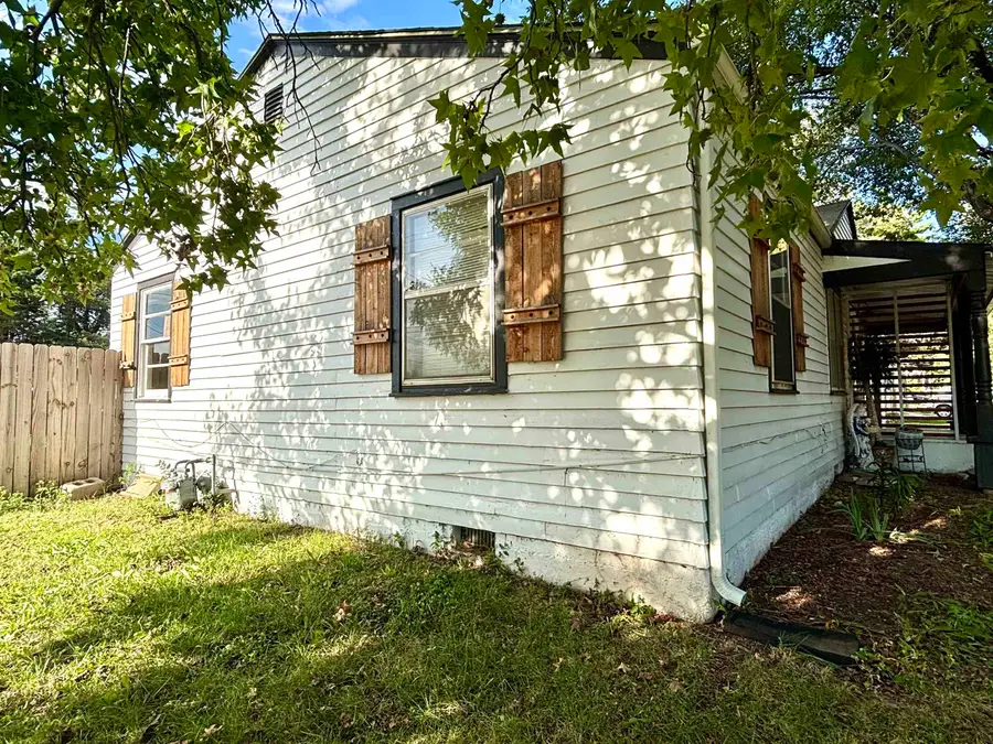 663 S Eastridge St, Wichita, KS 67207 - Image #3