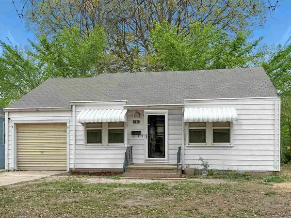 536 S Terrace Dr, Wichita, KS 67218