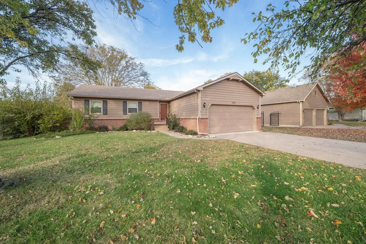 328 W 1st St, Andover, KS 67002 - Image #1