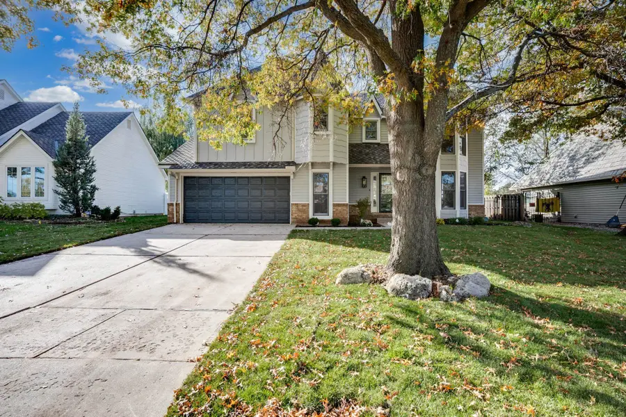 1525 N Woodridge Dr, Wichita, KS 67206 - Image #3