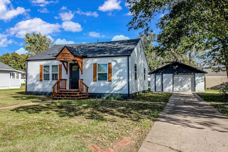 815 N Poplar, Wellington, KS 67152 - Image #2