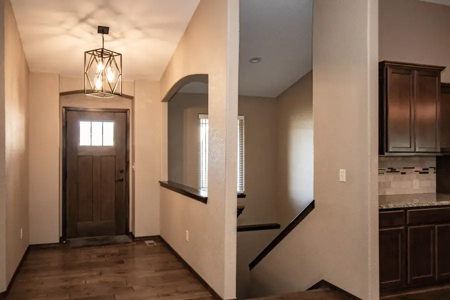 978 N Cedar Brook Circle, Mulvane, KS 67110 - Image #2