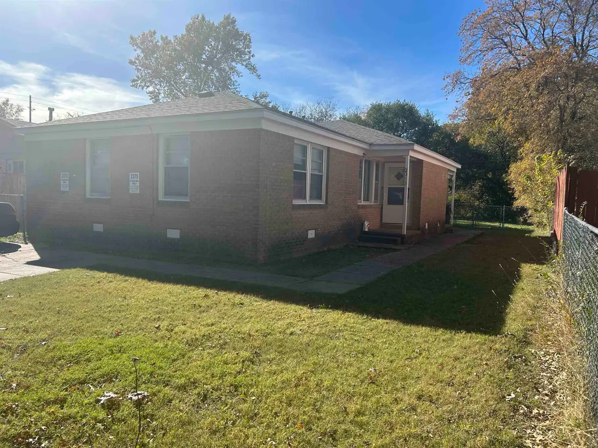 2373-2375 S Erie St, Wichita, KS 67211 - Image #1