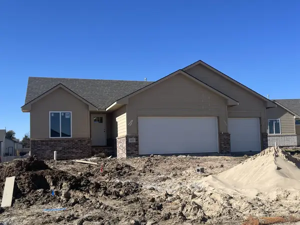 1627 N Wildflower Ct, Andover, KS 67002