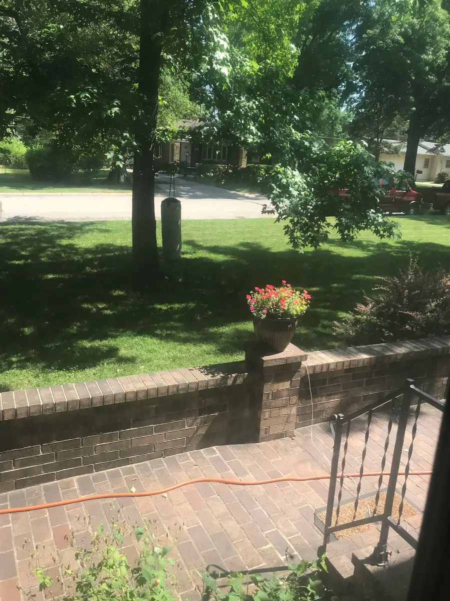 727 E Harvard Ave, El Dorado, KS 67042 - Image #2