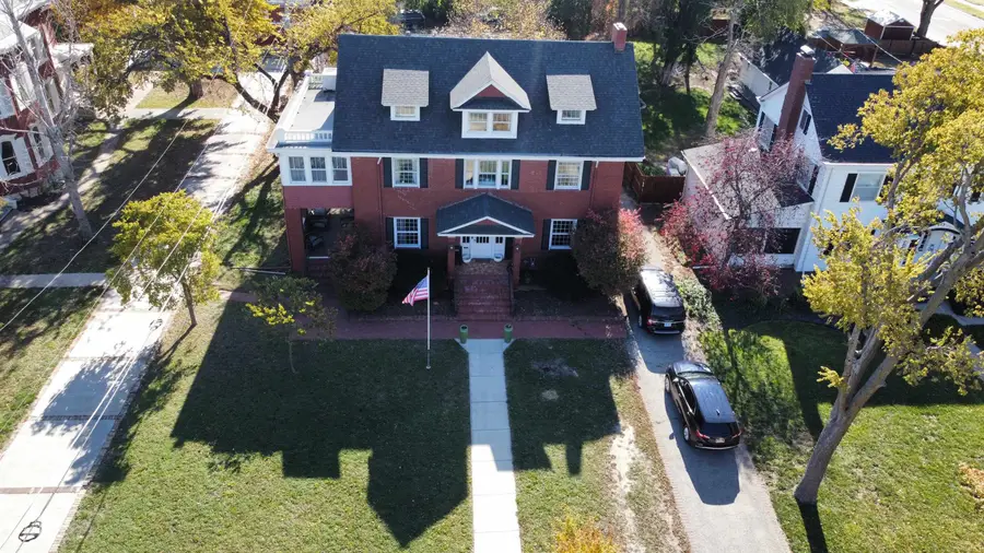 219 W Prescott Ave, Salina, KS 67401 - Image #2