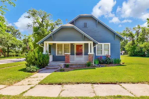 200 S Sedgwick, Burrton, KS 67020