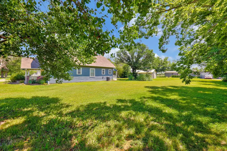 200 S Sedgwick, Burrton, KS 67020 - Image #2