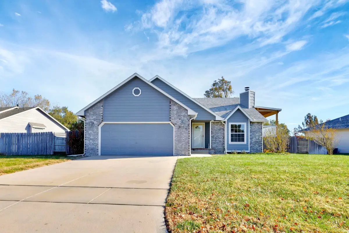 332 Village Rd, Andover, KS 67002 - Image #1