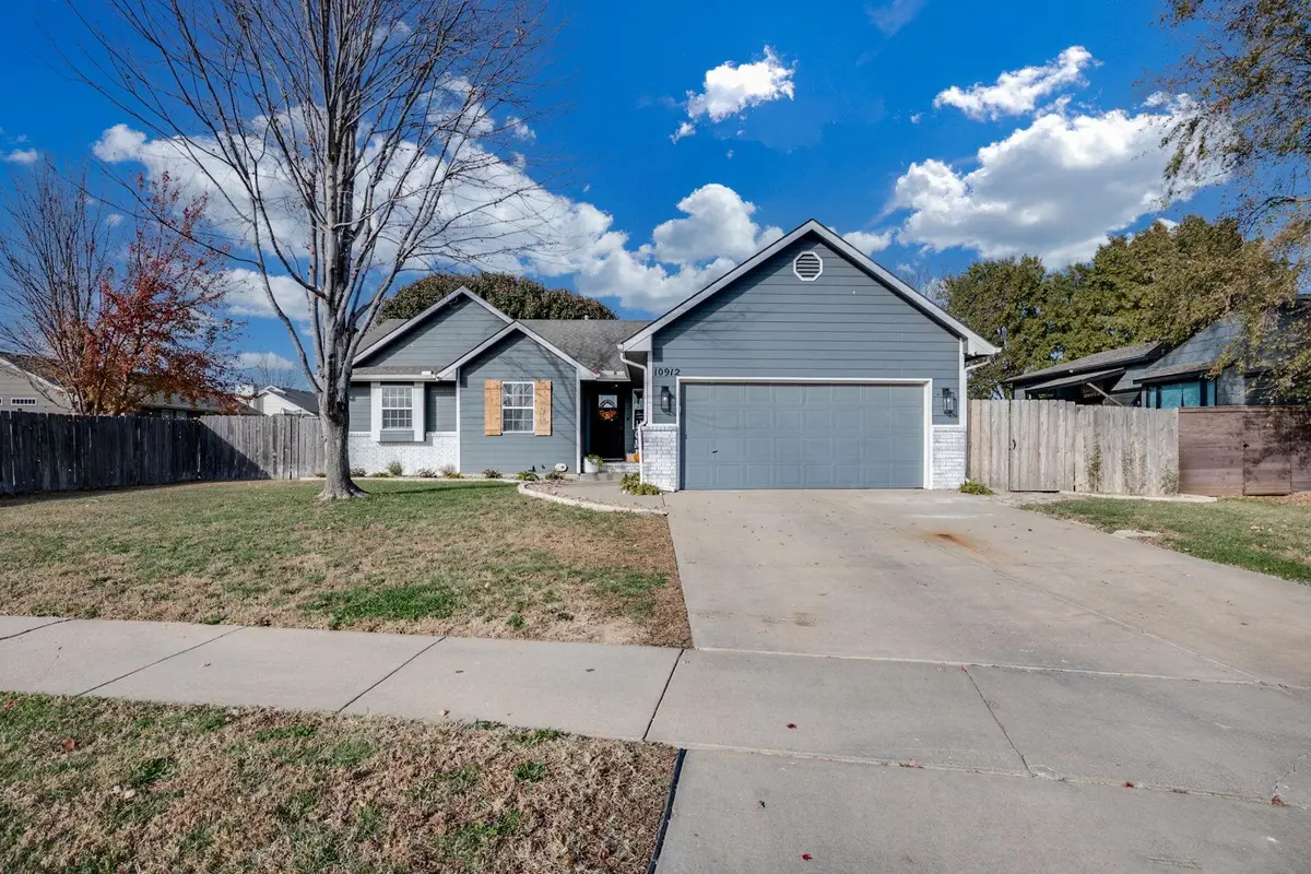 10912 W Central Park St, Wichita, KS 67205 - Image #1