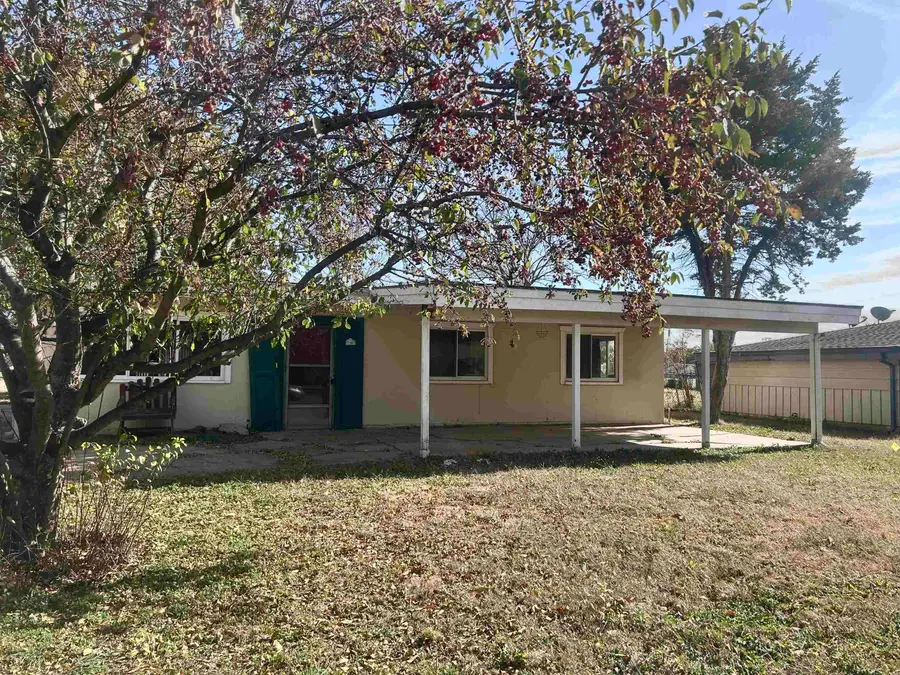 617 N High Dr, Wellington, KS 67152 - Image #2