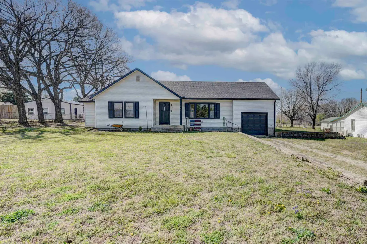 6797 312th Rd, Arkansas City, KS 67005 - #1