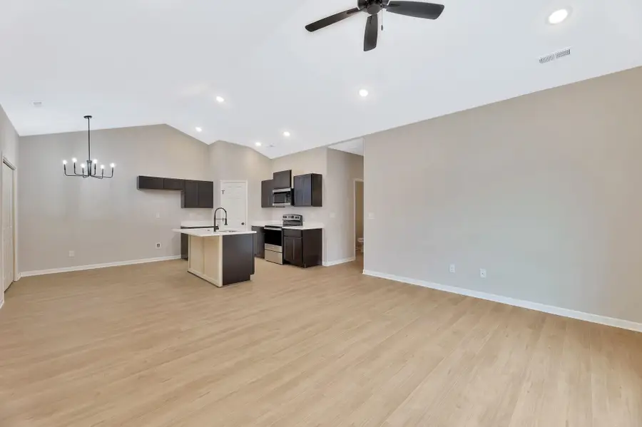 9167 E Chris St, Bel Aire, KS 67226 - Image #3