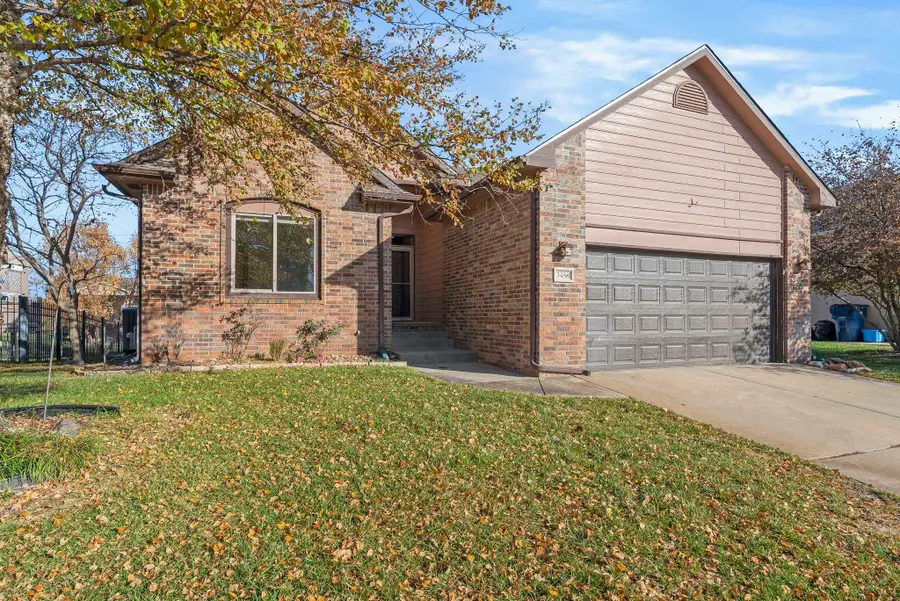 3458 N Sandplum Ct, Wichita, KS 67205 - Image #2