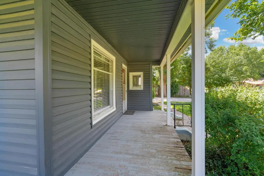 526 N Linden, Belle Plaine, KS 67013 - Image #3