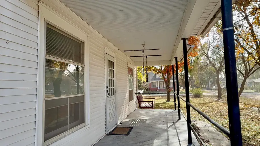 615 Hawkes St, Gypsum, KS 67448 - Image #3