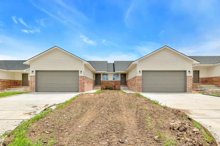 9281 N Fox Pointe, Bel Aire, KS 67226 - Image #2