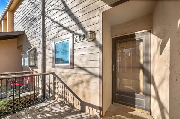 2405 S Capri, Wichita, KS 67210