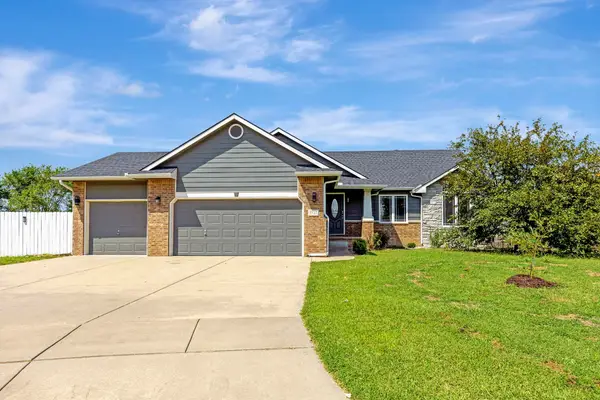 5327 S Pattie Ct, Wichita, KS 67216