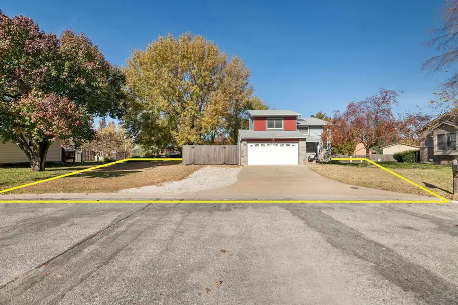 2702 Rainier Circle, Wichita, KS 67215 - Image #3