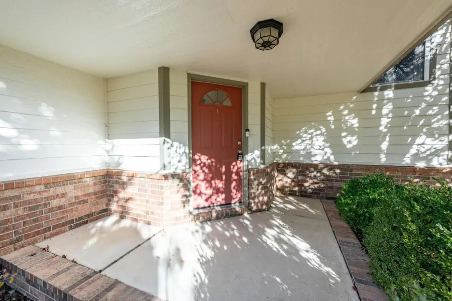 2136 E Bryant St, Derby, KS 67037 - Image #3