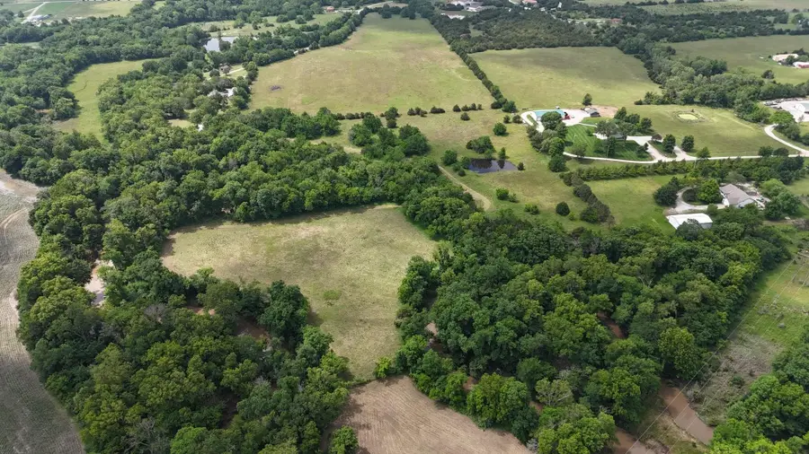 10498 SW 90th St, Augusta, KS 67010 - Image #2