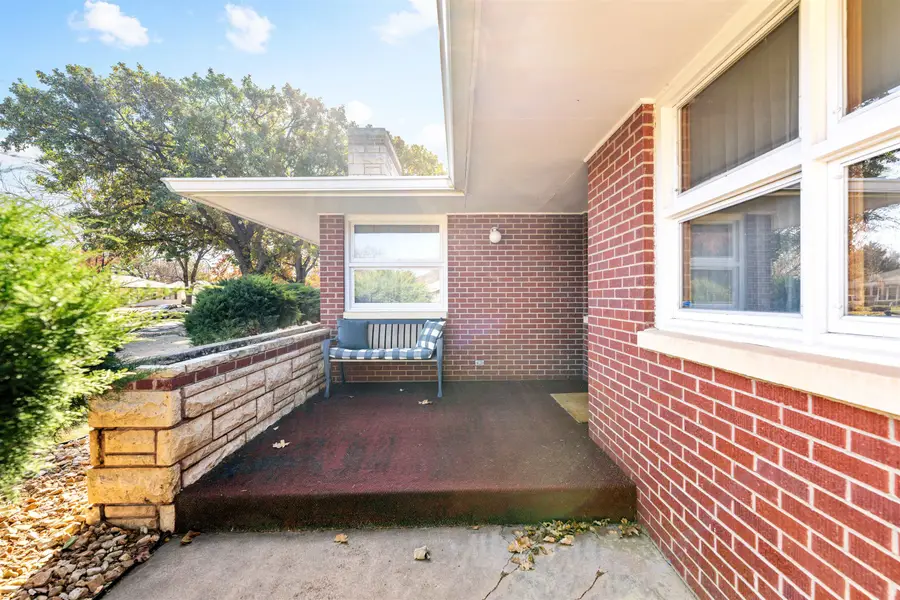 1818 Highland Ave, Salina, KS 67401 - Image #3